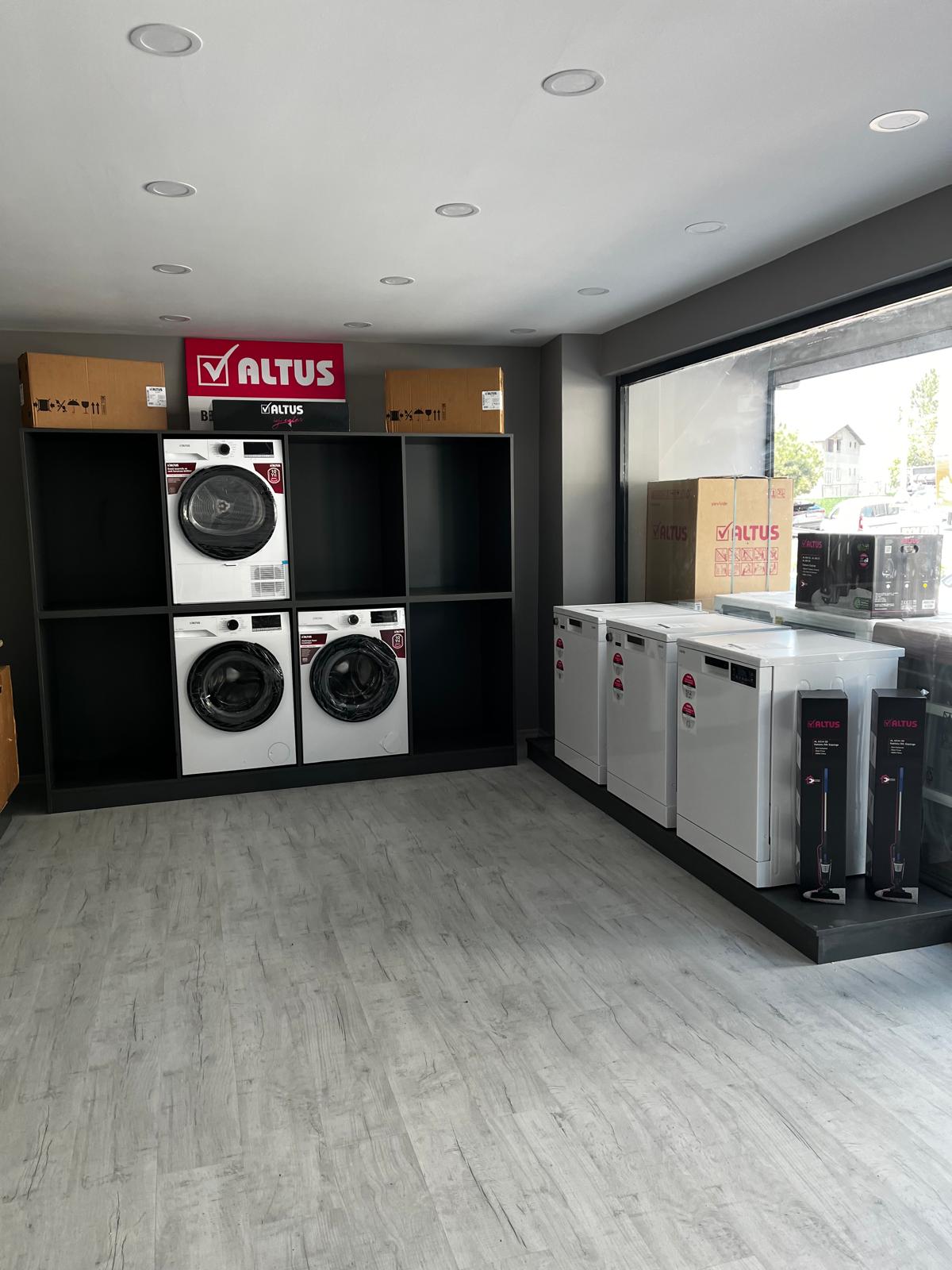 Başer Altus showroom